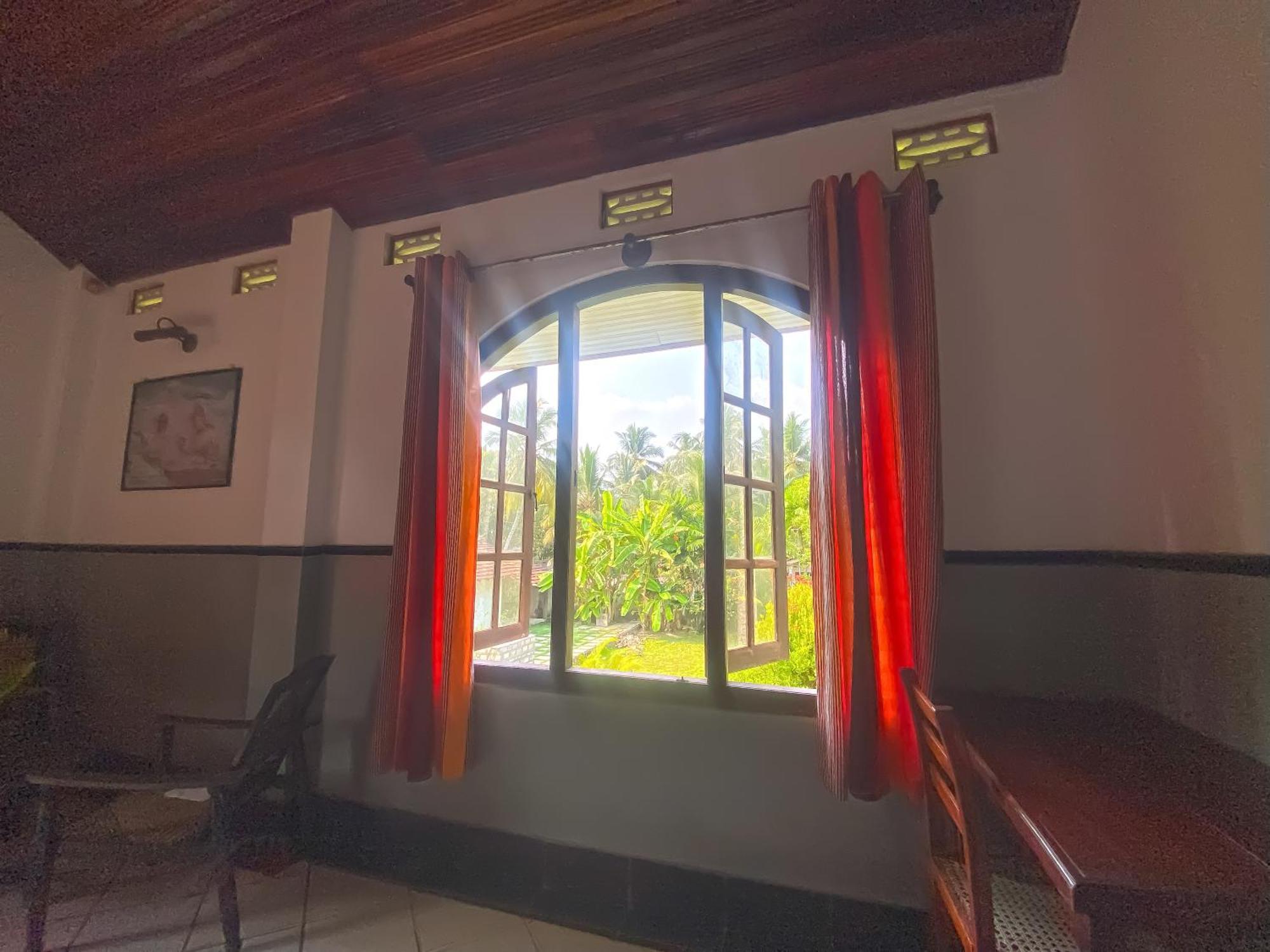 Sunny'S Garden Hotel Ambalangoda  Exterior foto